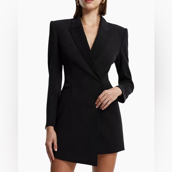 BCBGMaxAzria Dresses & Skirts - NWT BCBGMAXAZRIA Eugenie Blazer Dress black
